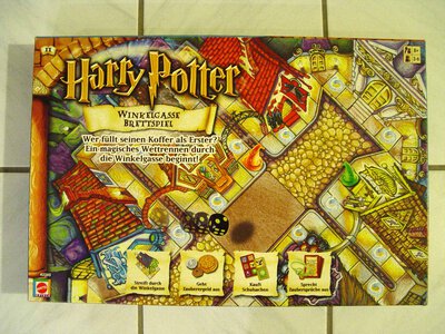 All details for the board game Harry Potter: Diagon Alley Board Game and similar games