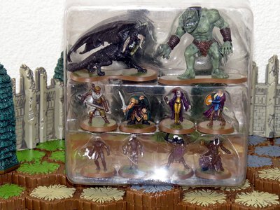 All details for the board game Heroscape Master Set:  Battle for the Underdark and similar games